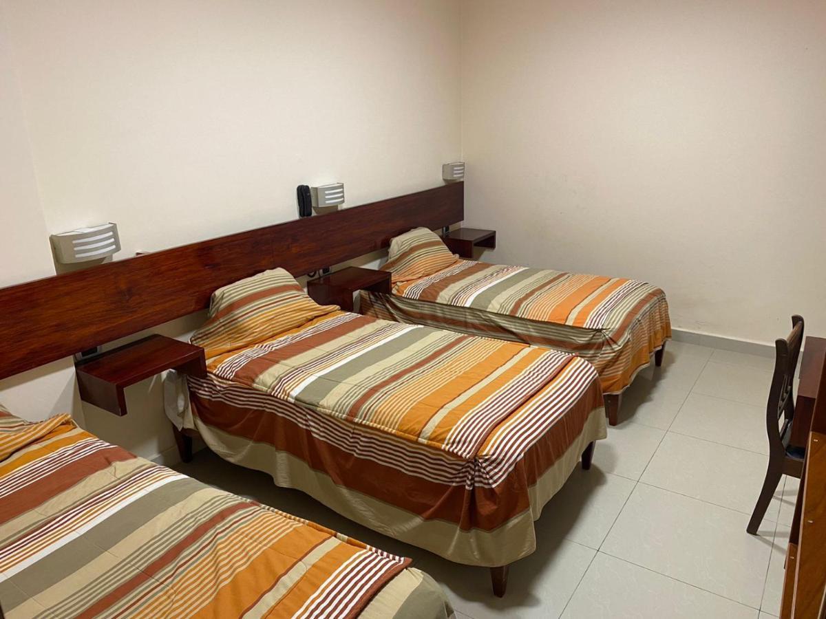 Tariri Hotel Pucallpa Bagian luar foto
