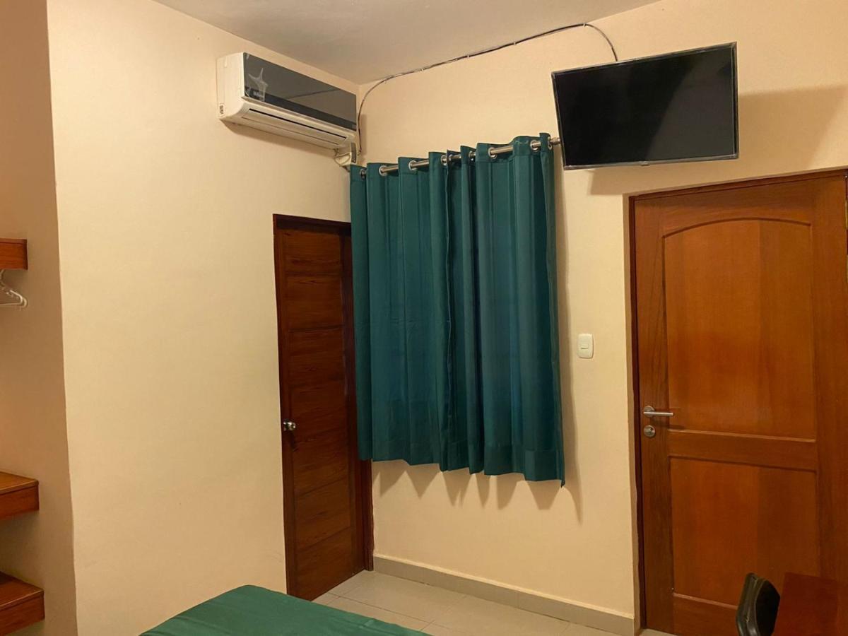 Tariri Hotel Pucallpa Bagian luar foto