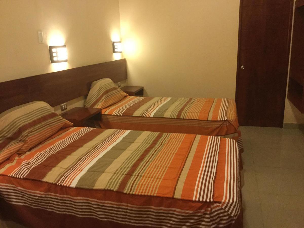 Tariri Hotel Pucallpa Bagian luar foto